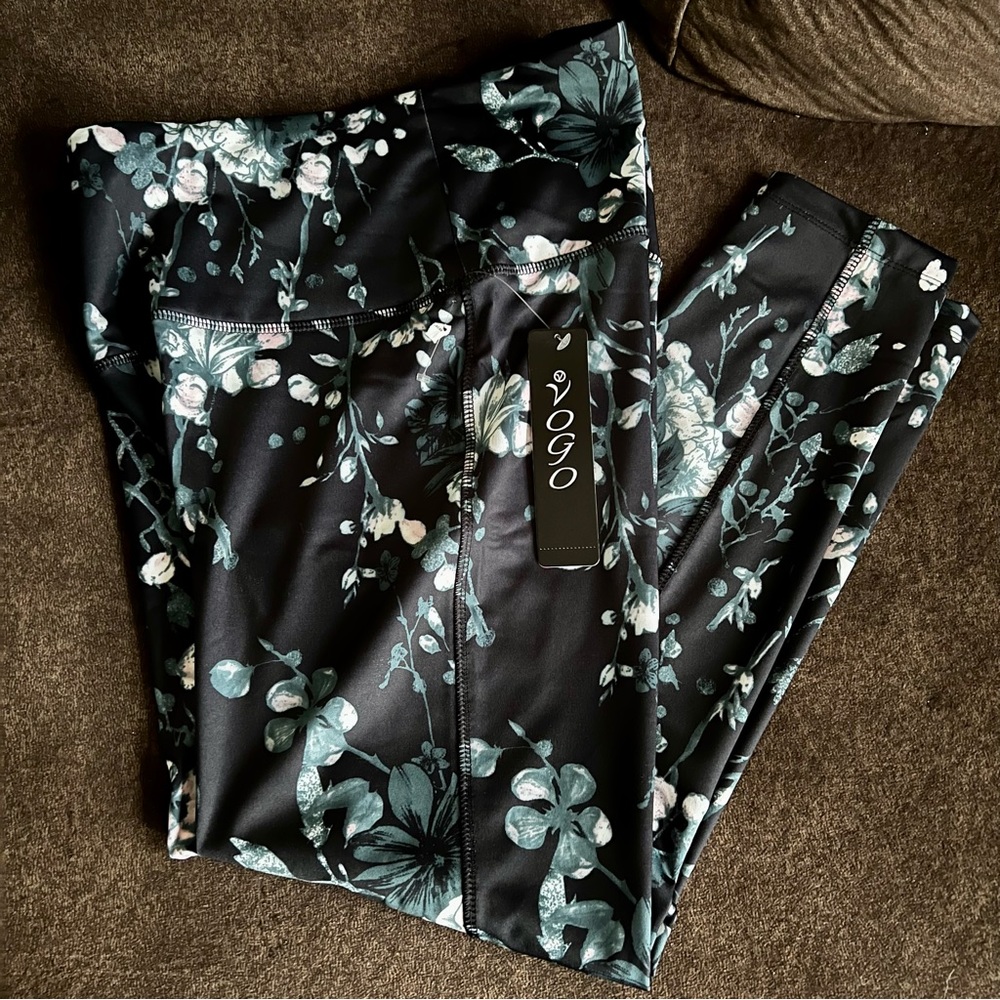 Vogo Athletica 7/8 leggings